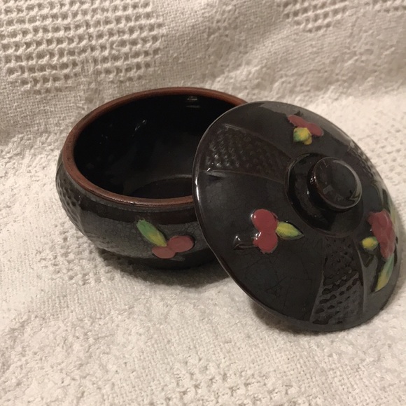 Monkey Bowl with Lid Made in Japan - Picture 2 of 10